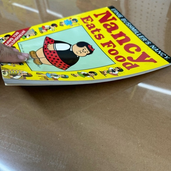 Nancy Eats Food Ernie Bushmiller's Nancy Vintage 1989 - Picture 5 of 12